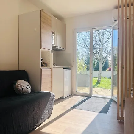 2 Pieces - Cosy - Parking Securise 아파트