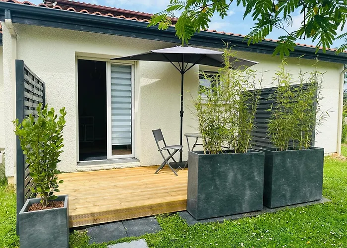 2 Pieces - Cosy - Parking Securise * Крадиньян